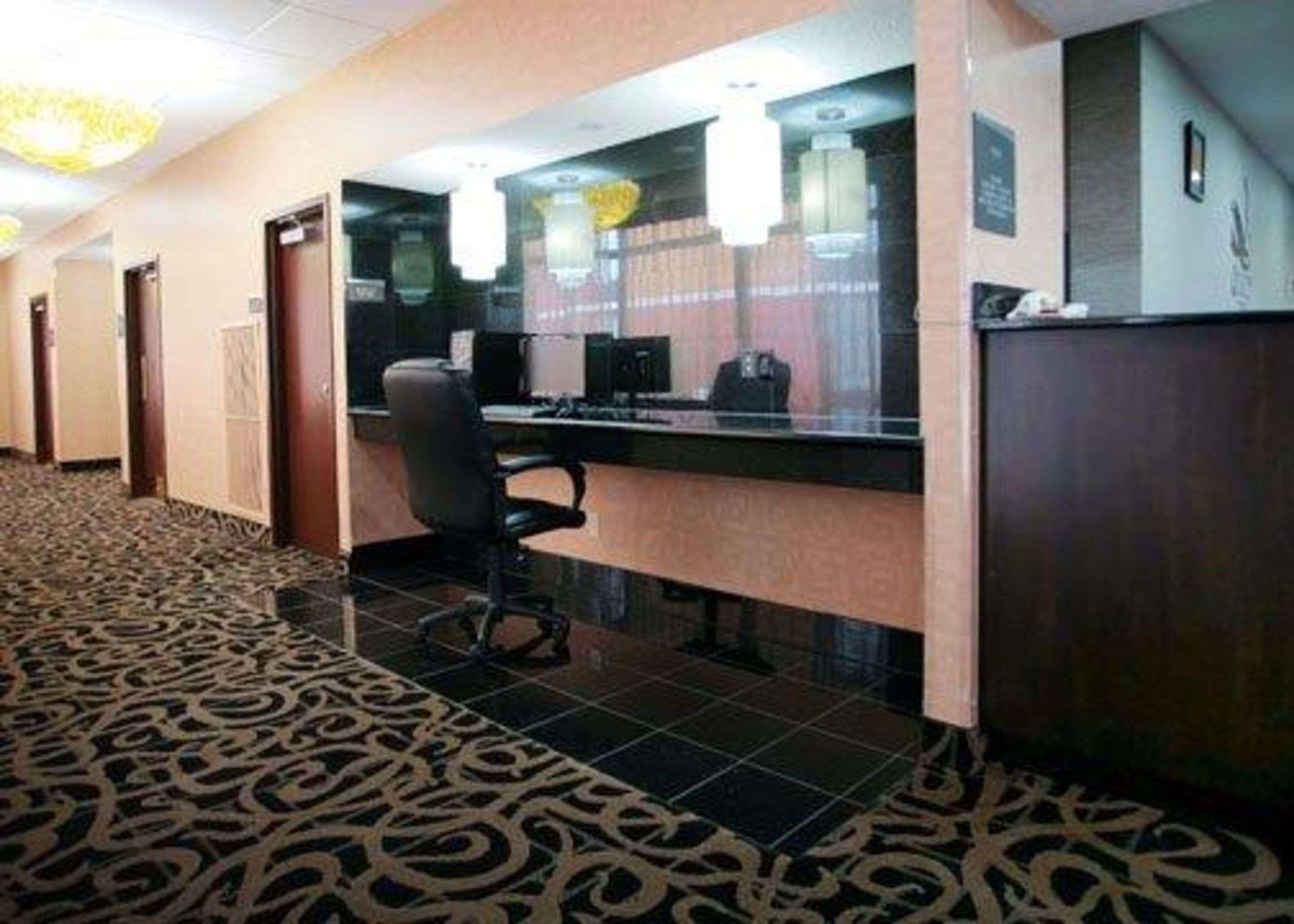 Quality Inn Terre Haute University Area Eksteriør billede